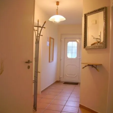 6 Personen Familienferienhaus Mit Sauna, Whirlpool Zwei Toiletten Und Kaminofen In * Otterndorf
