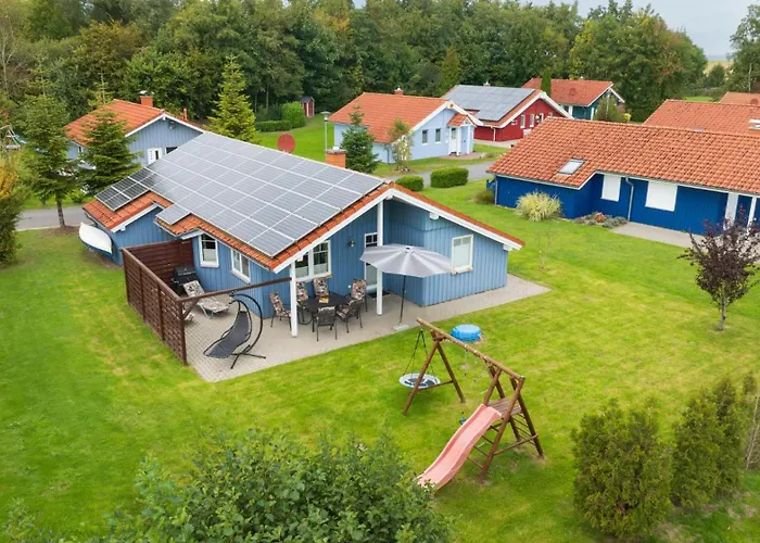 6 Personen Familienferienhaus Mit Sauna, Whirlpool Zwei Toiletten Und Kaminofen In Дом отдыха *