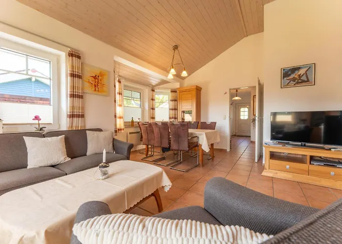 6 Personen Familienferienhaus Mit Sauna, Whirlpool Zwei Toiletten Und Kaminofen In Дом отдыха Оттерндорф