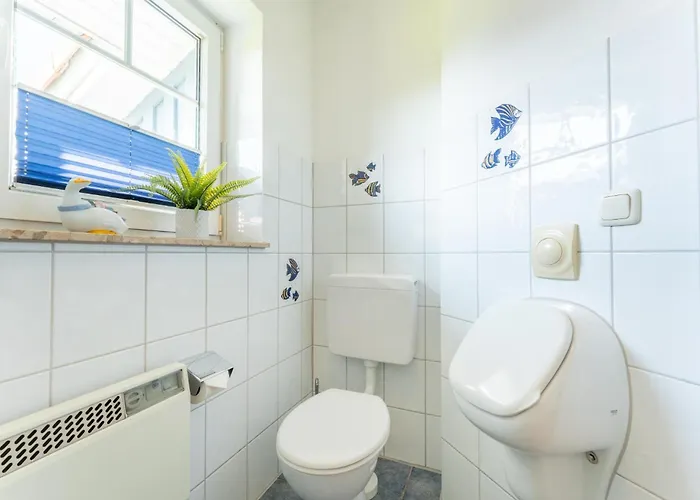 Дом отдыха 6 Personen Familienferienhaus Mit Sauna, Whirlpool Zwei Toiletten Und Kaminofen In
