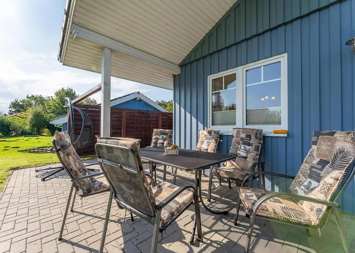 Дом отдыха 6 Personen Familienferienhaus Mit Sauna, Whirlpool Zwei Toiletten Und Kaminofen In